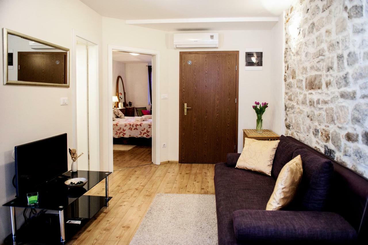 Apartment Peristil Cardo Split Bagian luar foto
