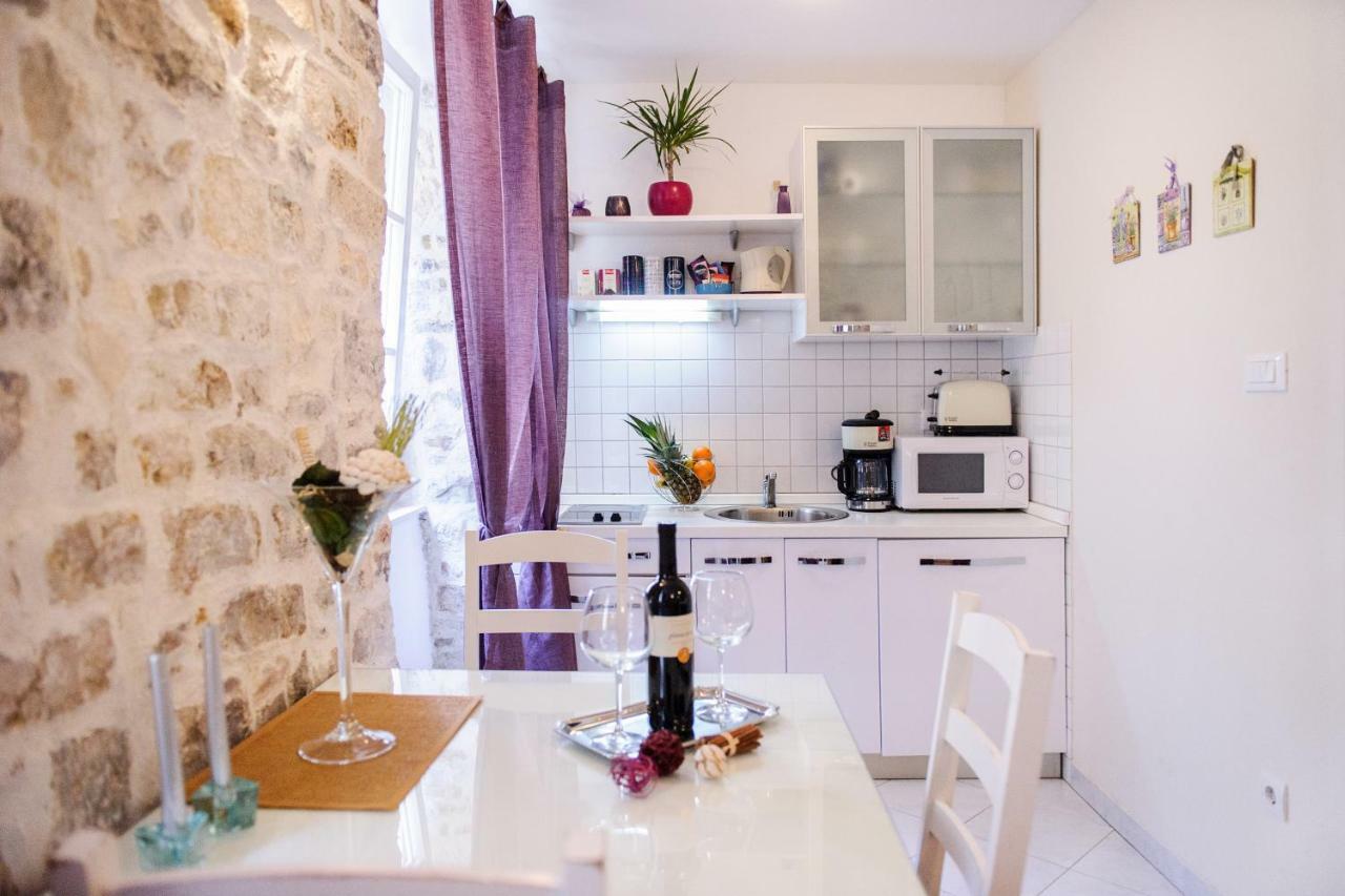 Apartment Peristil Cardo Split Bagian luar foto