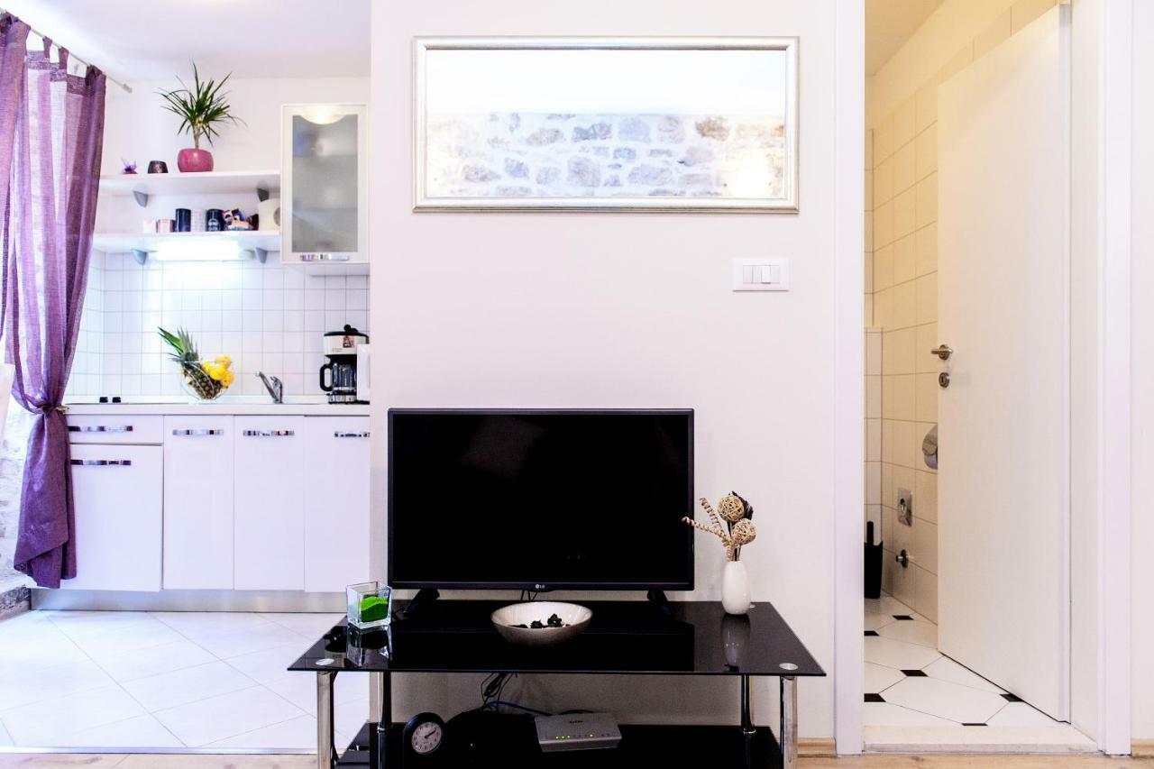 Apartment Peristil Cardo Split Bagian luar foto